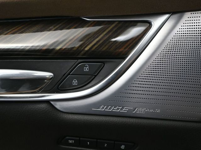 Used 2024 Cadillac XT6 Sport w/ Platinum Package image 22