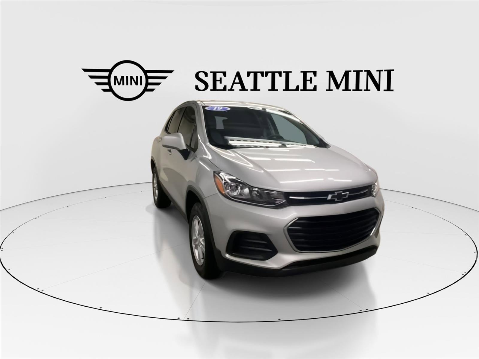 Used 2019 Chevrolet Trax LS w/ Tint and Cruise Package AWD/4WD image 3