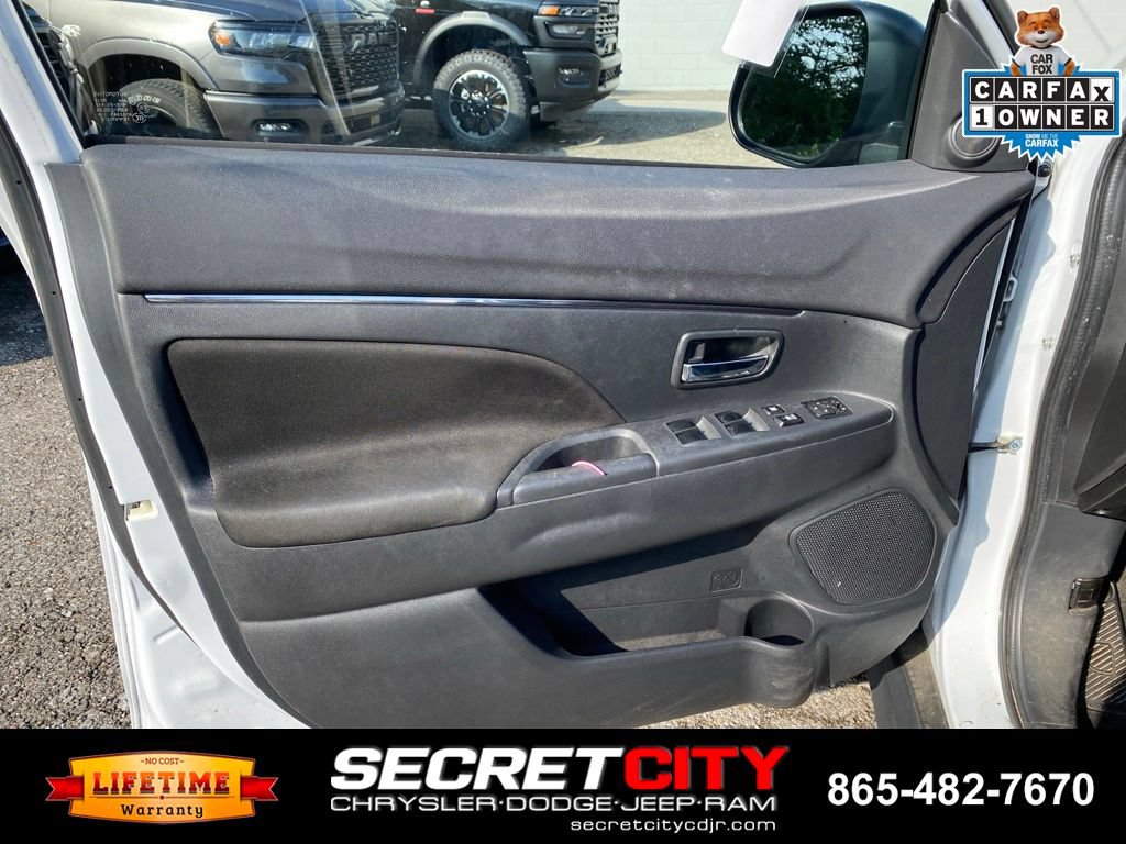 Used 2022 Mitsubishi Outlander Sport AWD image 13