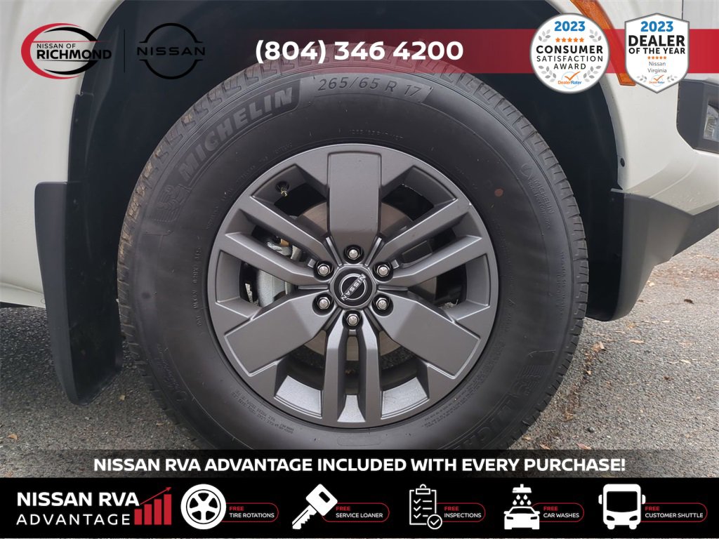 Certified 2025 Nissan Frontier SV w/ SV Convenience Package image 12