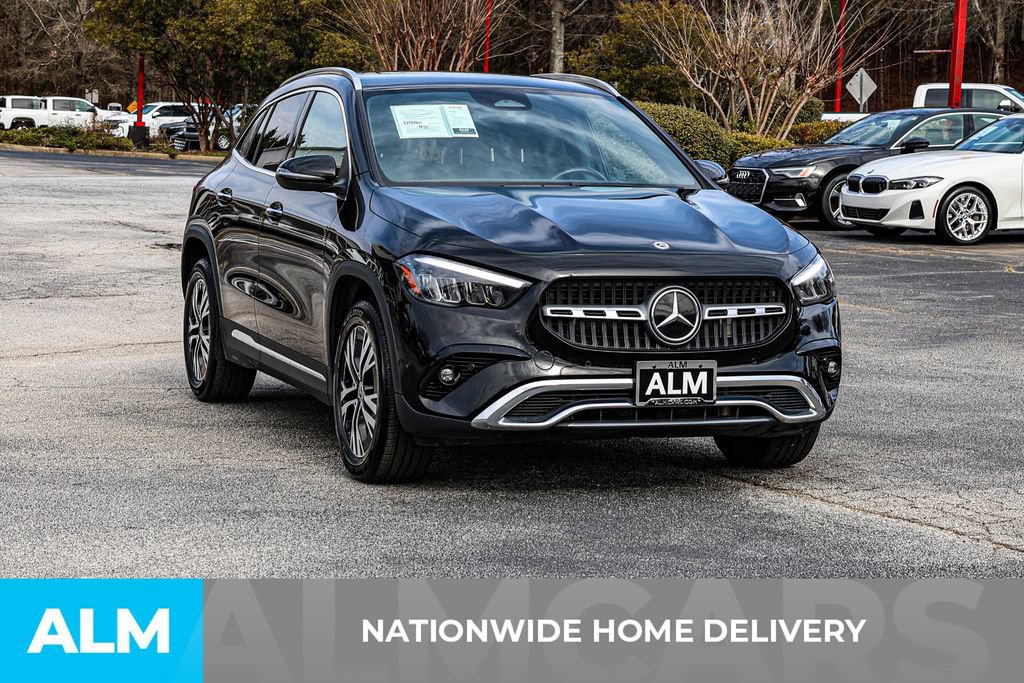 Used 2025 Mercedes-Benz GLA 250 4MATIC image 4