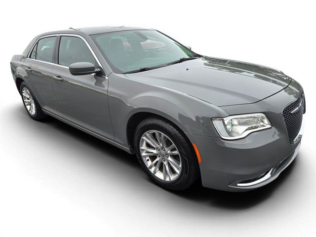 Used 2019 Chrysler 300 Touring w/ Driver Convenience Group