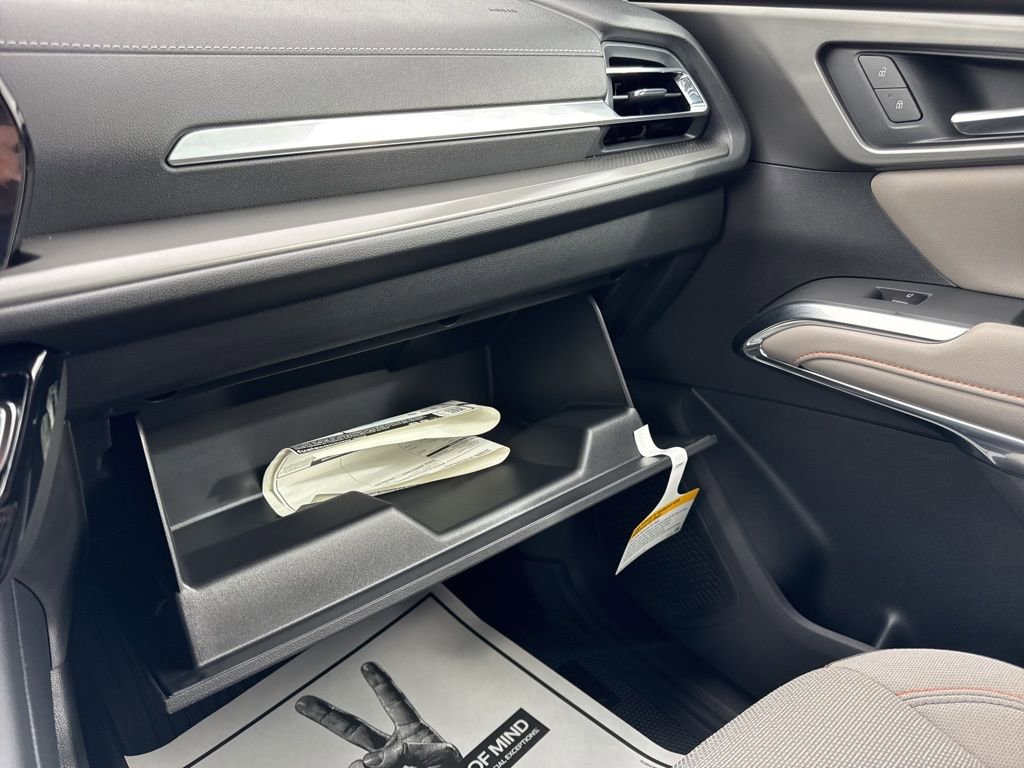 New 2026 Chevrolet Traverse LT w/ LPO, Floor Liner Package image 29