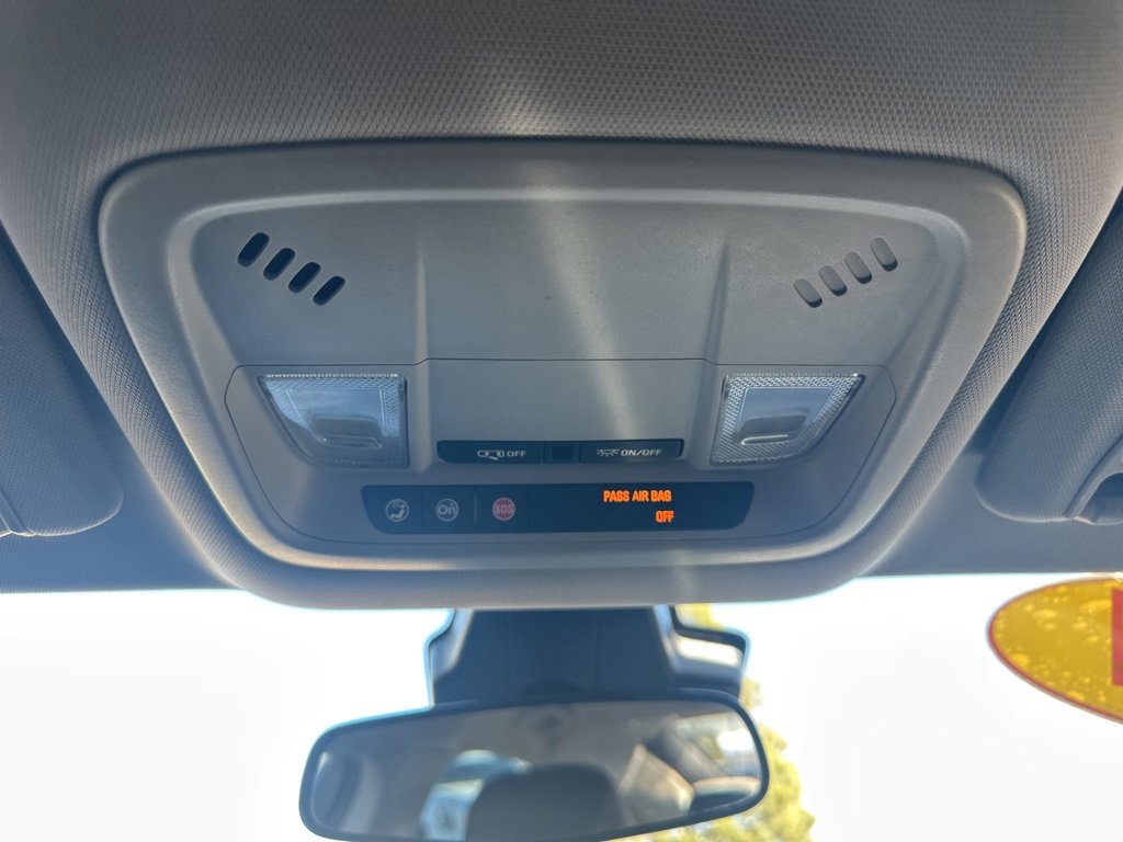 Used 2017 Chevrolet Volt LT image 9