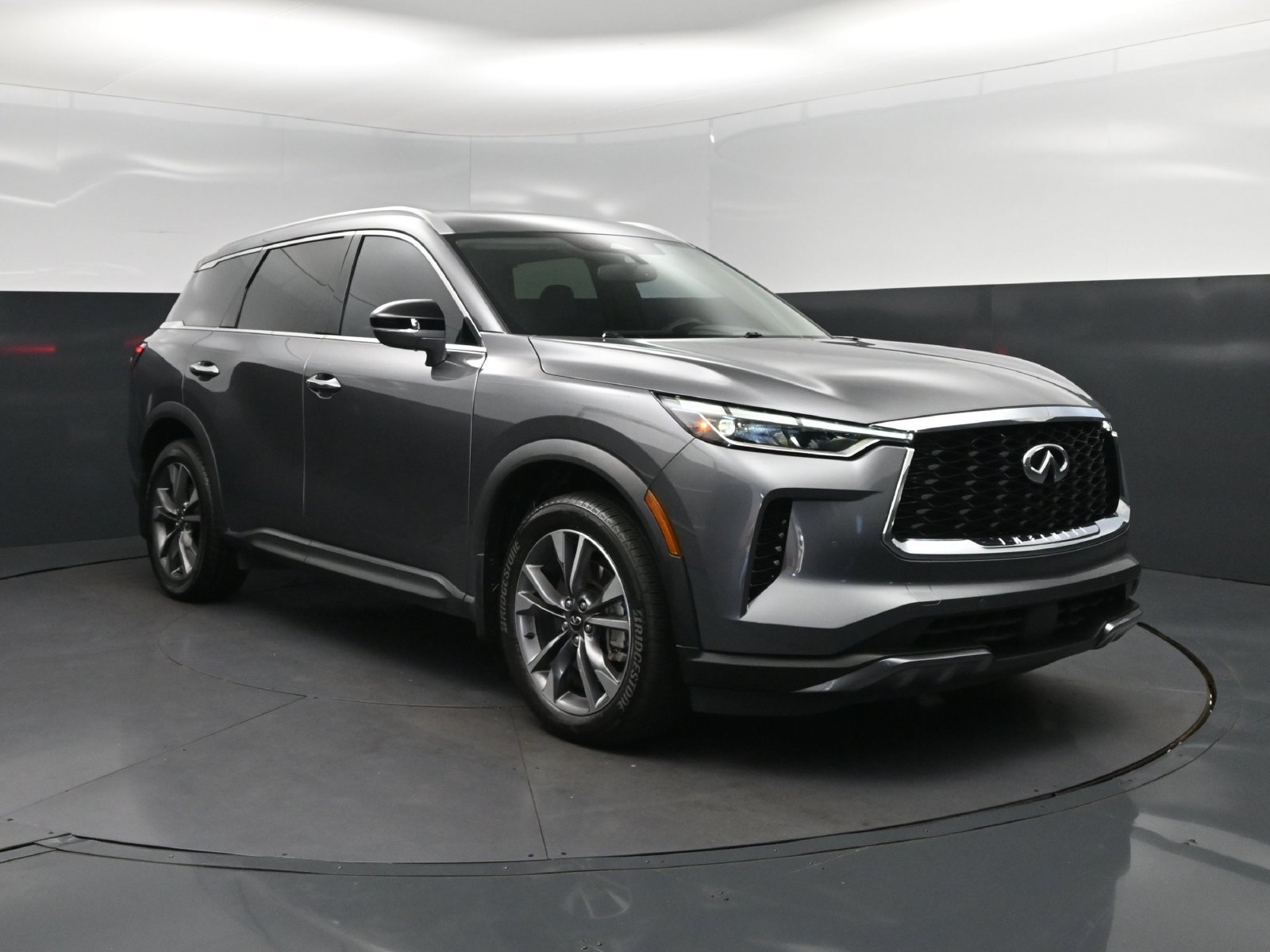 Certified 2022 INFINITI QX60 Luxe w/ Cargo Package FWD image 9