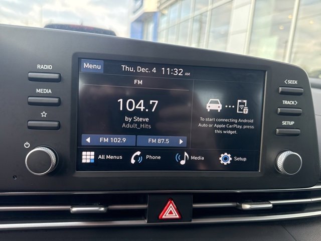 Certified 2025 Hyundai Elantra SE image 33