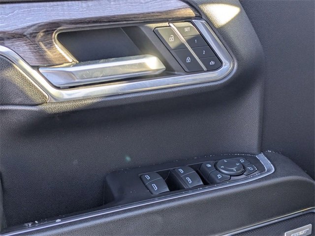 Used 2023 Chevrolet Silverado 1500 LTZ w/ LTZ Convenience Package II image 10