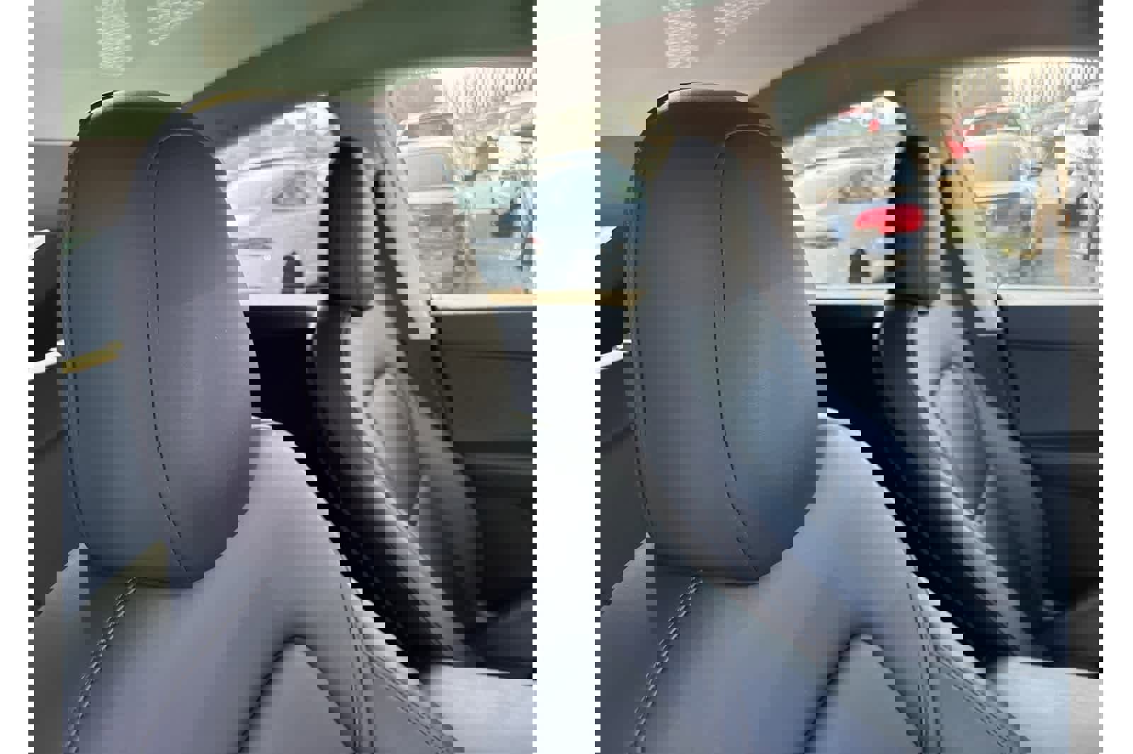 Used 2022 Tesla Model Y Long Range image 15