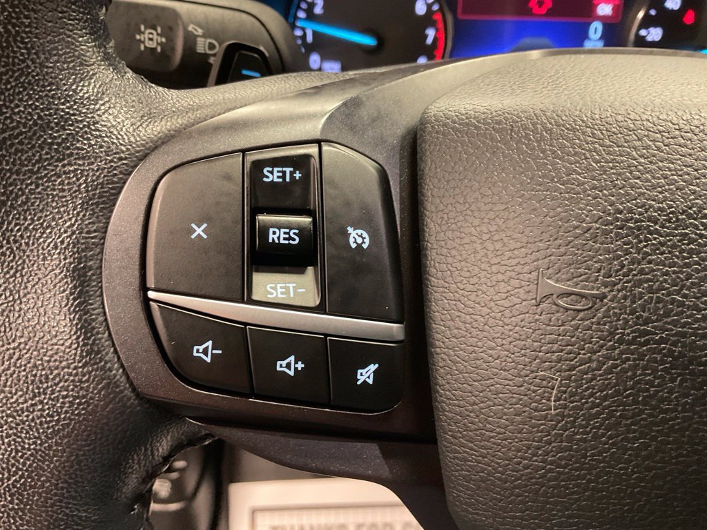 Used 2020 Ford Explorer XLT w/ Comfort Package AWD/4WD image 18