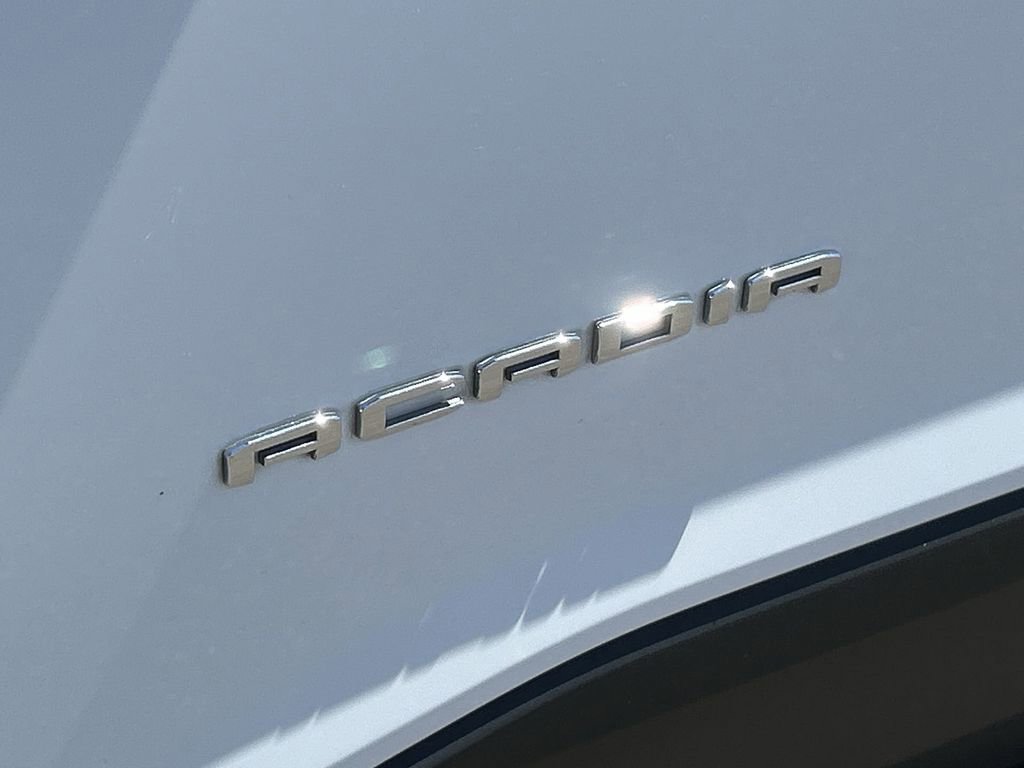 Used 2021 GMC Acadia SLT FWD image 32