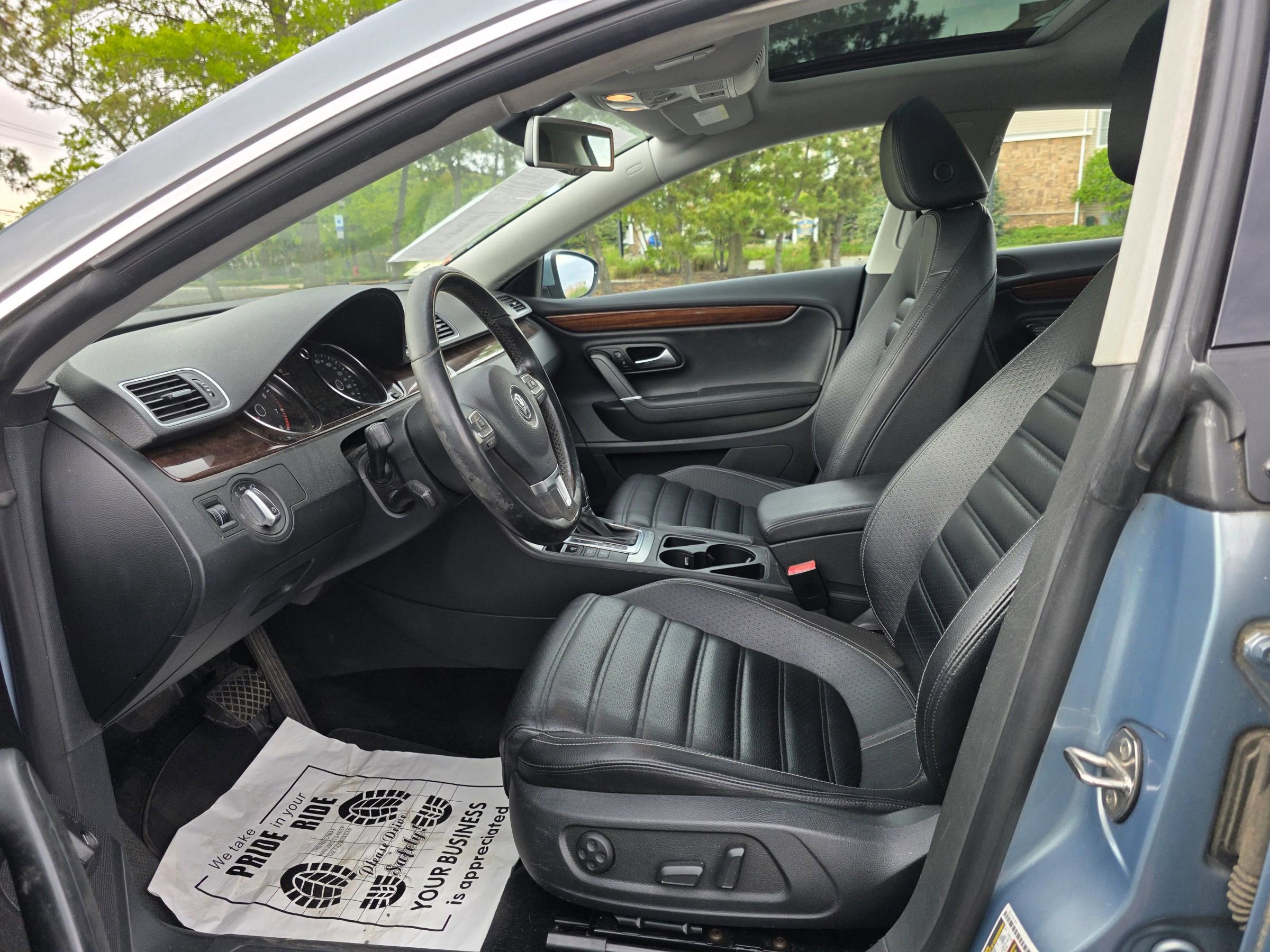 Used 2012 Volkswagen CC Lux Limited FWD image 10