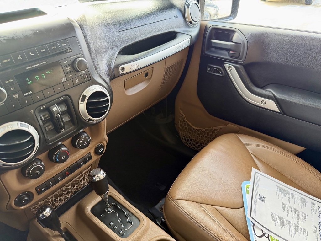 Used 2013 Jeep Wrangler Unlimited Sahara w/ Dual Top Group image 38