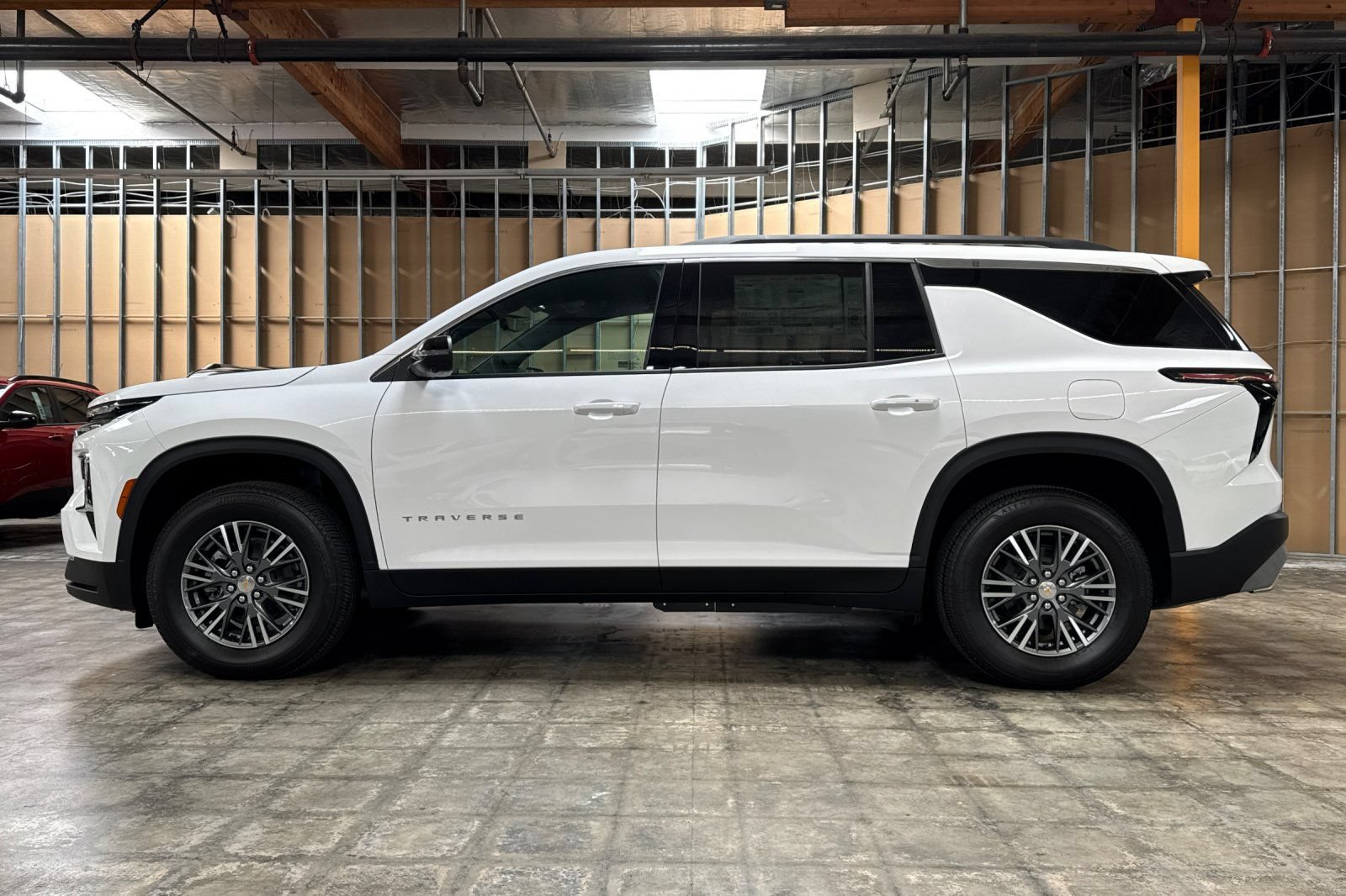 New 2026 Chevrolet Traverse LT w/ Driver Confidence Package FWD image 7