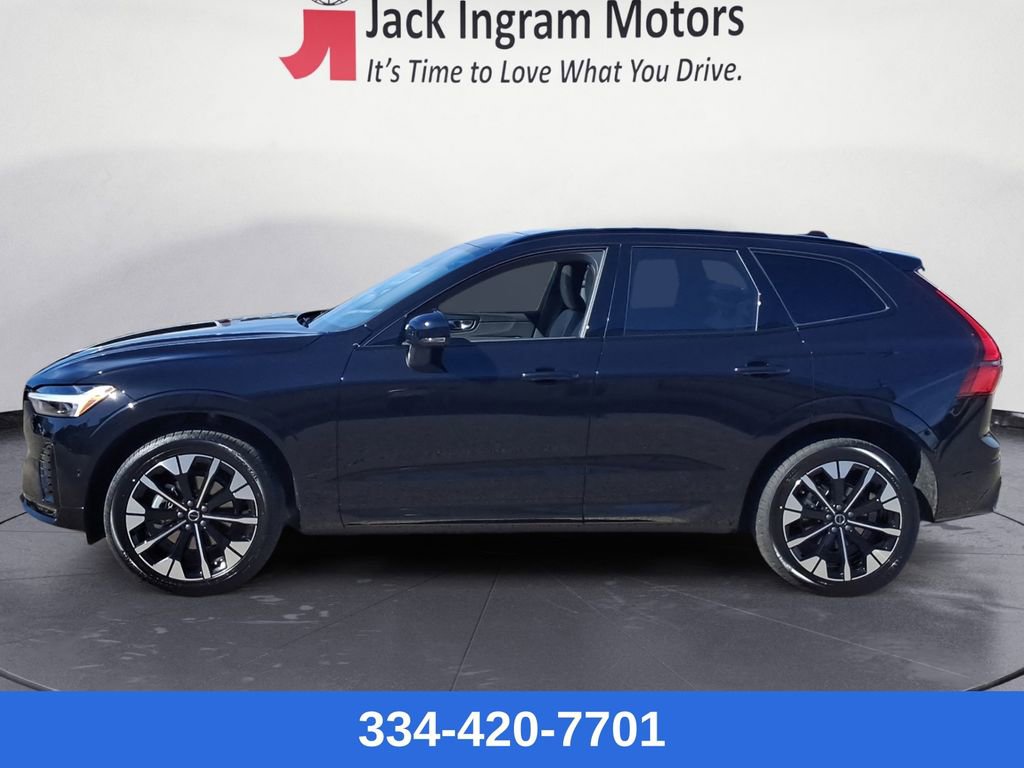 New 2026 Volvo XC60 B5 Plus w/ Climate Package image 2