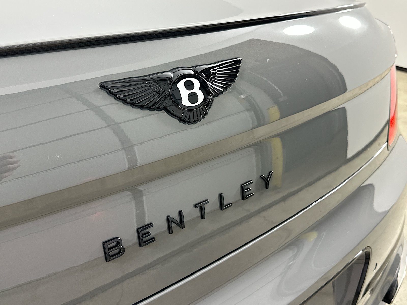 New 2026 Bentley Flying Spur V8 AWD/4WD image 43