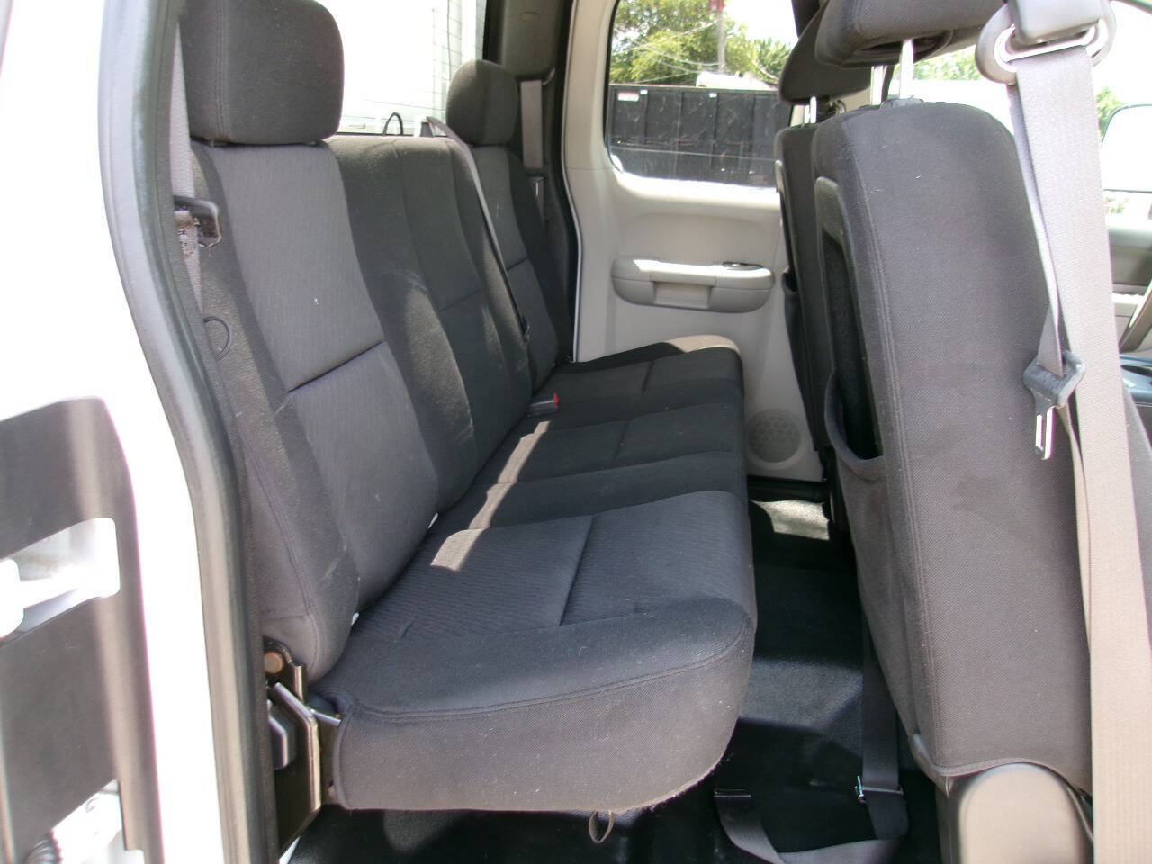 Used 2012 Chevrolet Silverado 2500 W/T AWD/4WD image 13