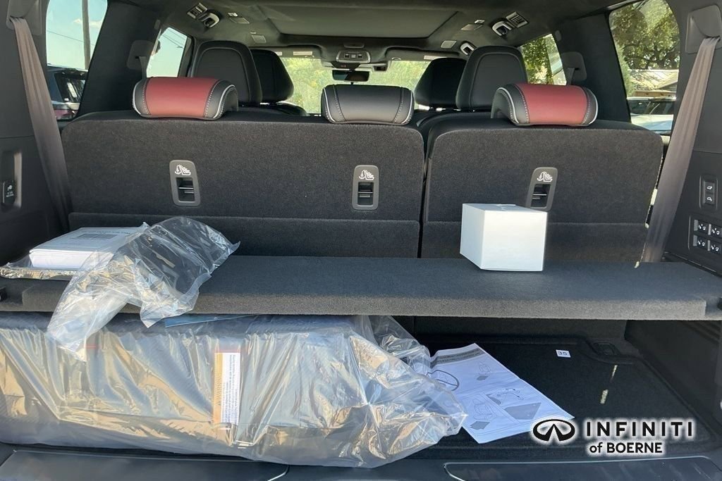 Certified 2026 INFINITI QX80 Autograph w/ Premium Cargo Package image 28