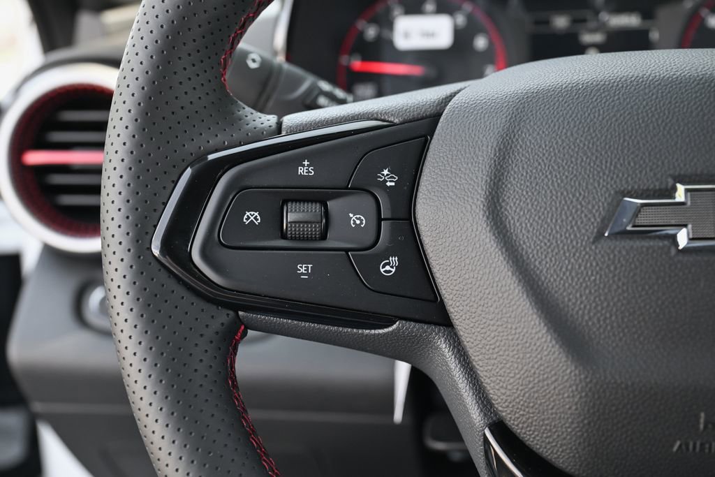 New 2026 Chevrolet Trax RS FWD image 19