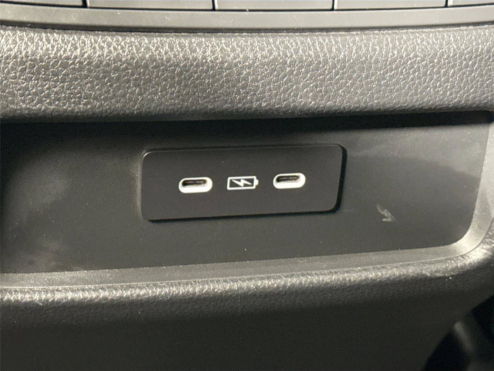 Used 2025 Honda Pilot EX-L image 38