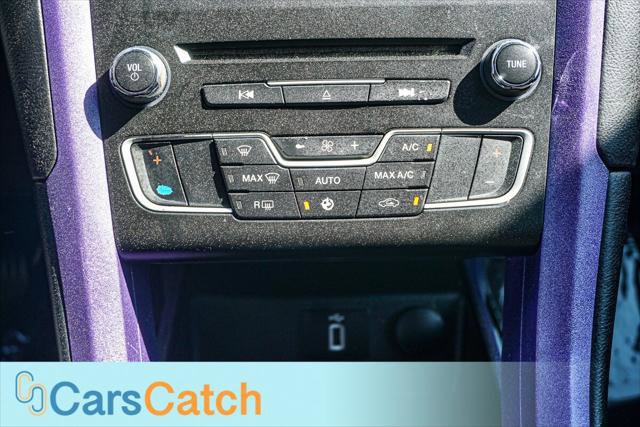 Used 2018 Ford Fusion SE w/ Fusion SE Technology Package image 28