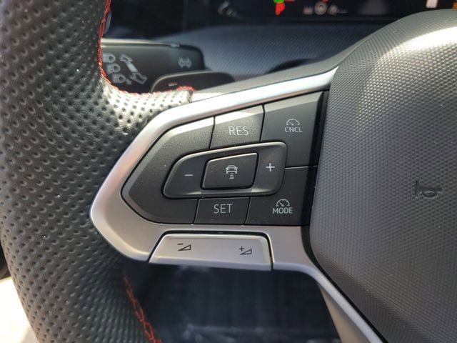 Used 2025 Volkswagen GTI SE w/ SE Leather Seating Package FWD image 19