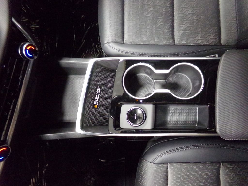 New 2026 Chevrolet Equinox LT w/ Convenience Package II image 19