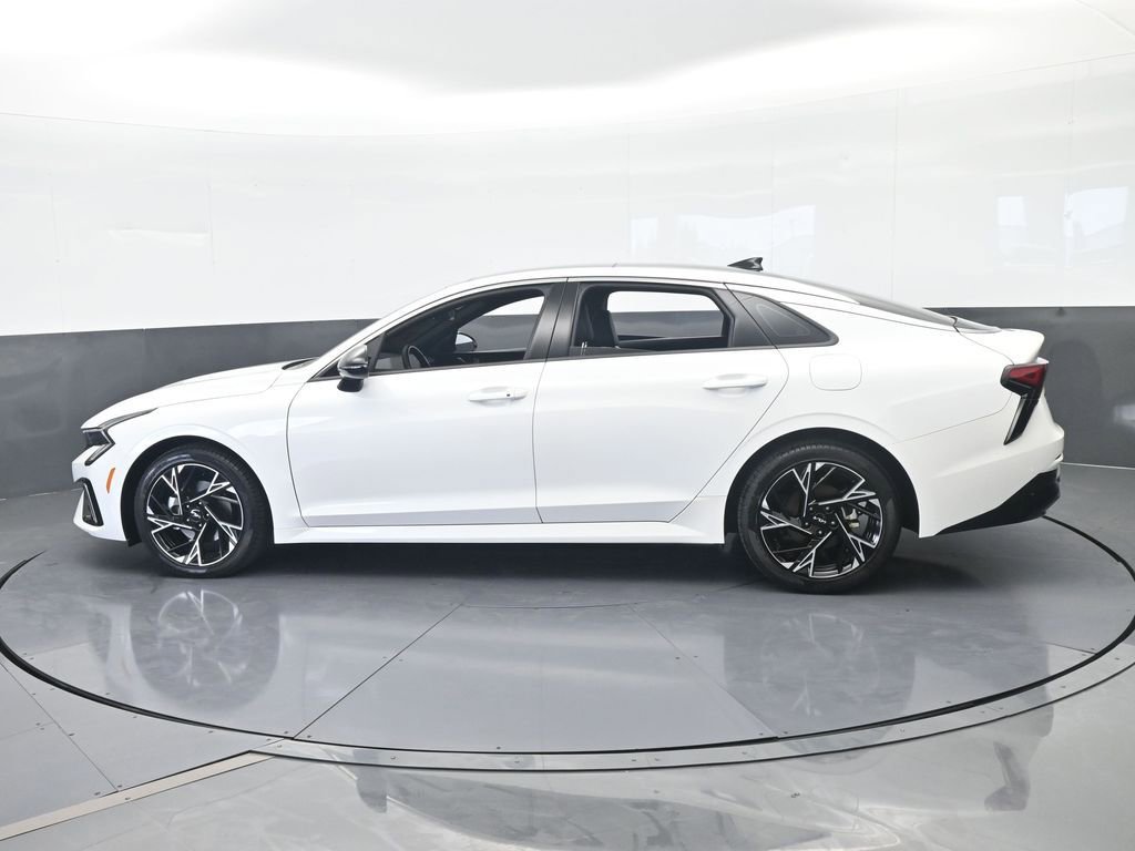 Used 2025 Kia K5 GT-Line w/ GT-Line Premium Package FWD image 3