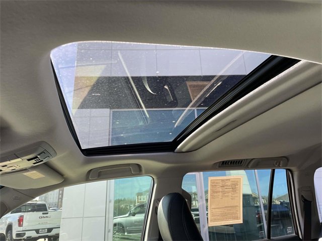 Used 2017 Lexus GX 460 image 14