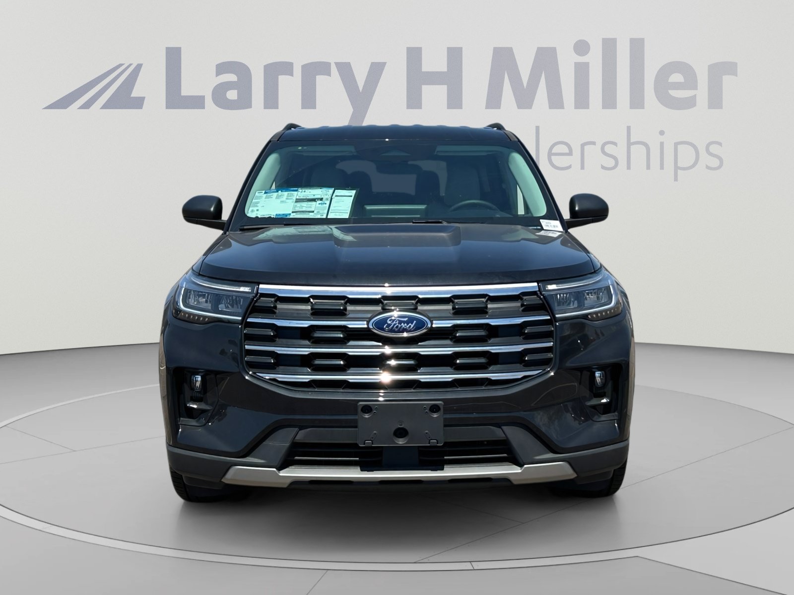 New 2026 Ford Explorer Active w/ Active Comfort Package RWD image 8