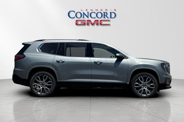 New 2026 GMC Acadia Denali Ultimate AWD/4WD image 3
