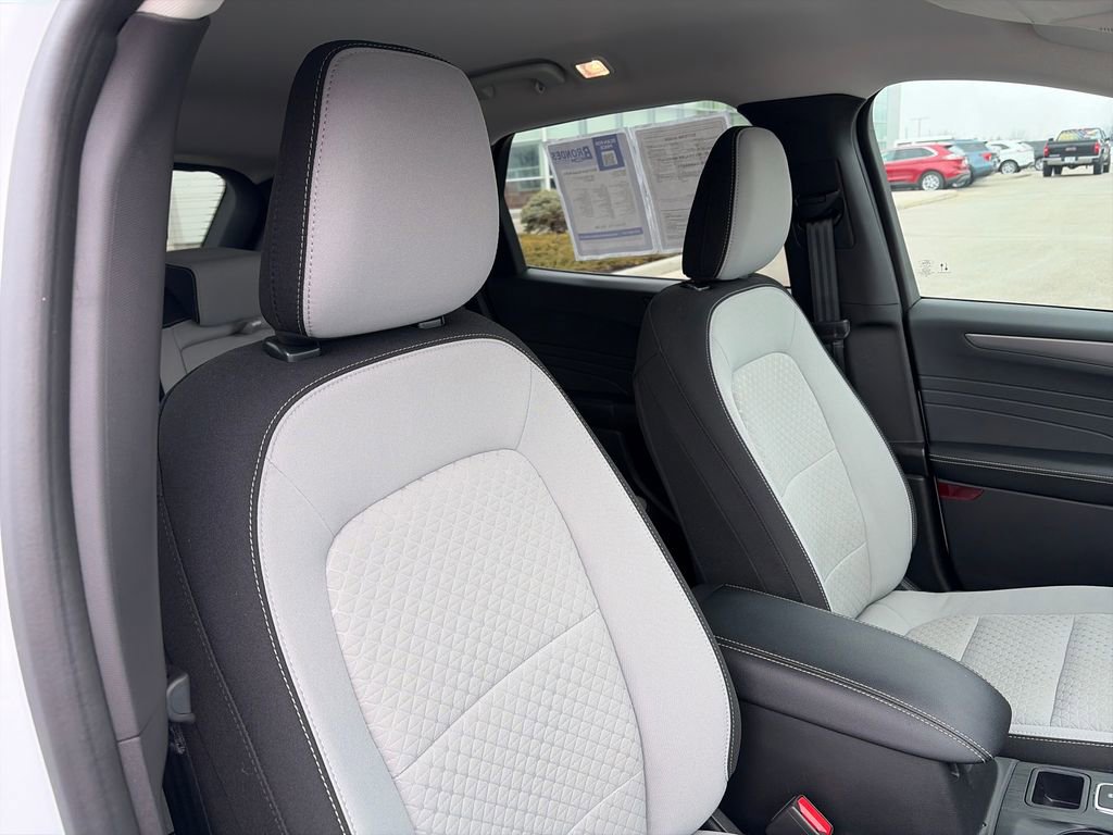 Used 2023 Ford Escape Active w/ Tech Pack #2 image 13