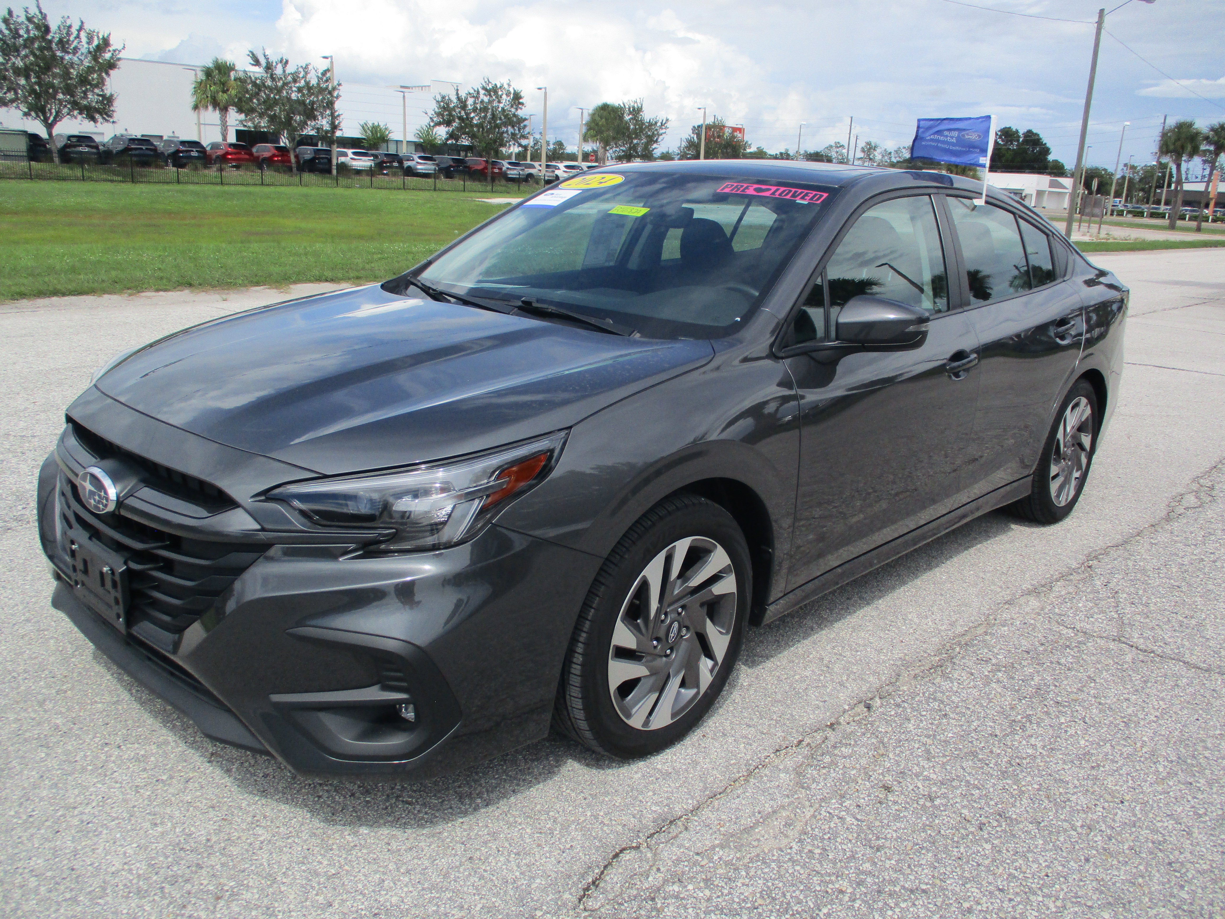 Used 2024 Subaru Legacy Limited image 3