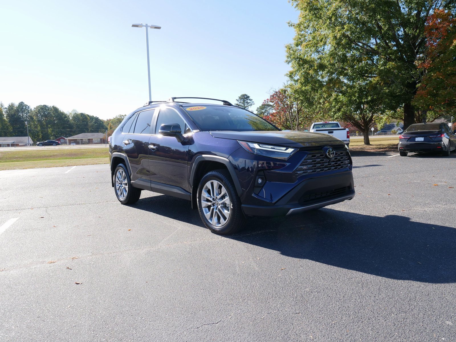 Used 2025 Toyota RAV4 Limited image 8