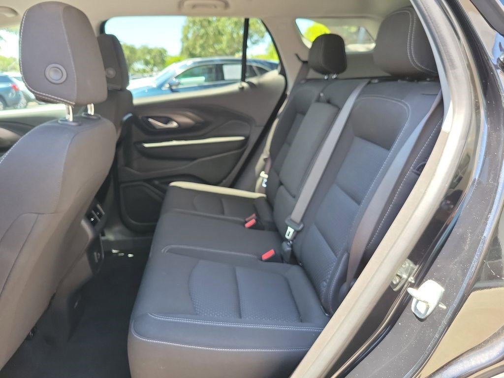 Certified 2022 GMC Terrain SLE w/ Driver Convenience Package AWD/4WD image 13