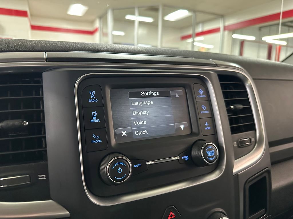 Certified 2021 RAM 1500 Classic SLT image 24