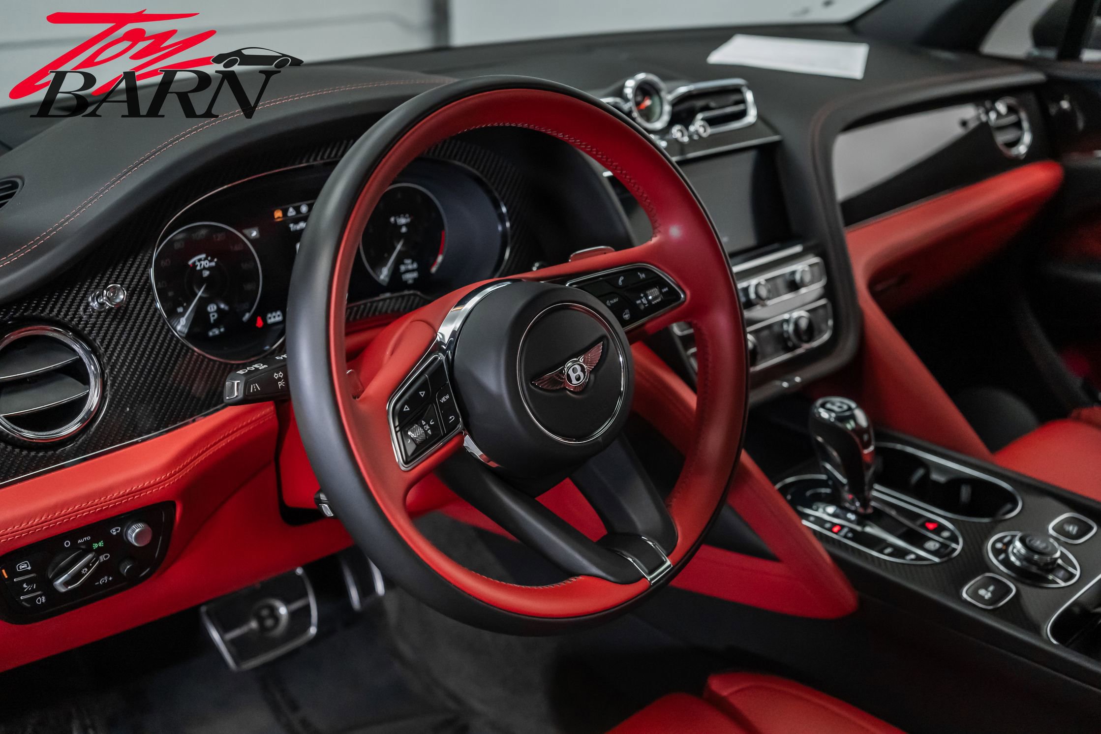 Used 2022 Bentley Bentayga image 28