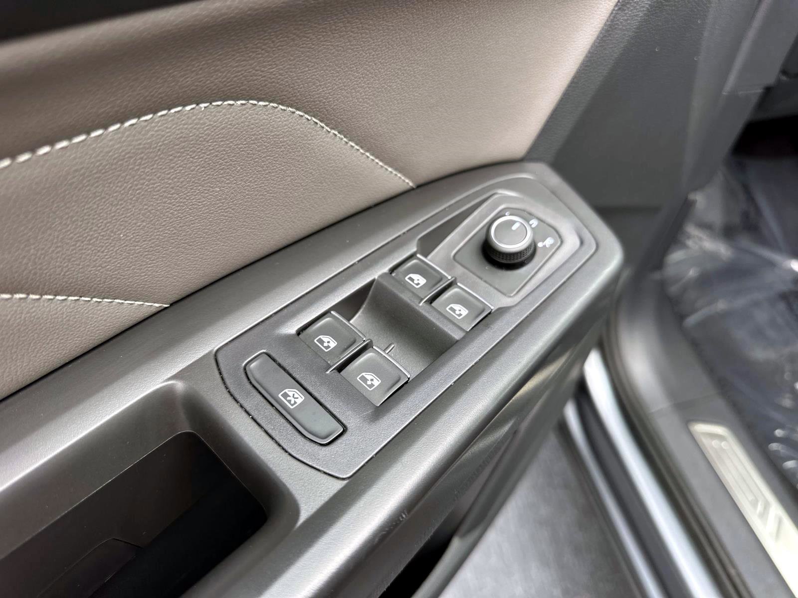 Used 2023 Volkswagen Atlas SE image 19