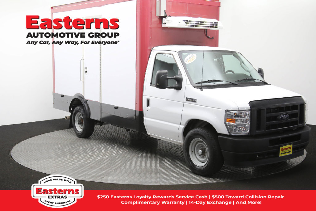 Used 2023 Ford E-350 and Econoline 350 Super Duty w/ Power Windows & Locks Group RWD image 49