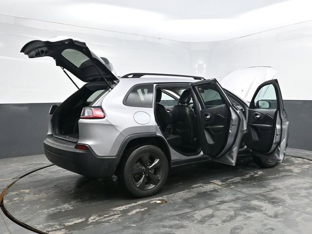 Used 2019 Jeep Cherokee Latitude Plus image 48