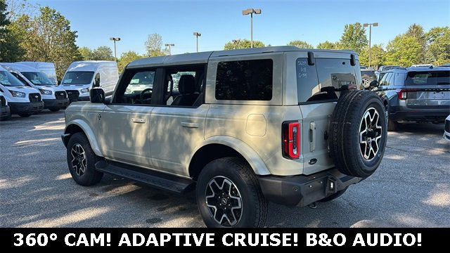 New 2025 Ford Bronco Outer Banks image 4
