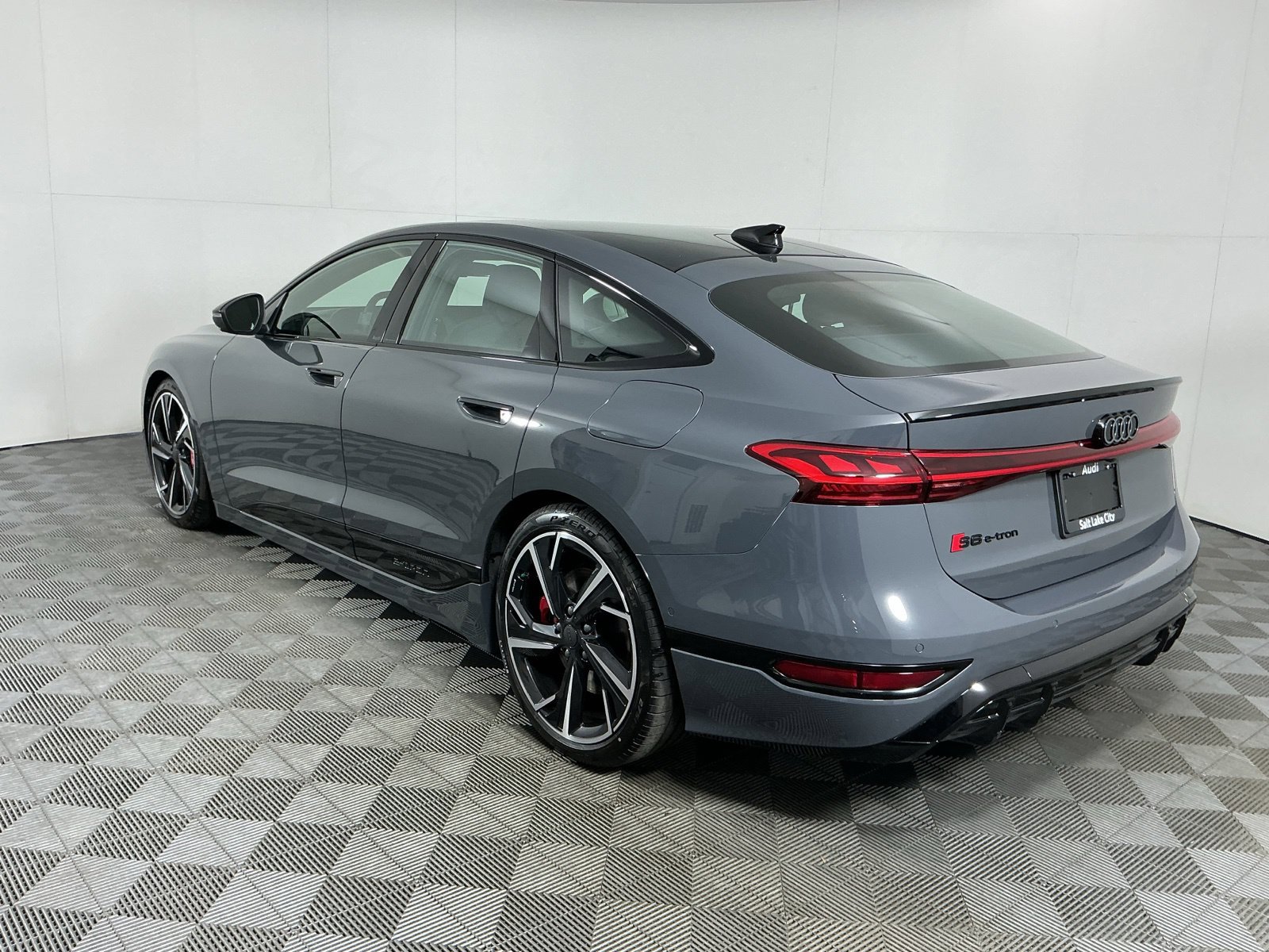 New 2027 Audi S6 e-tron Prestige AWD/4WD image 6