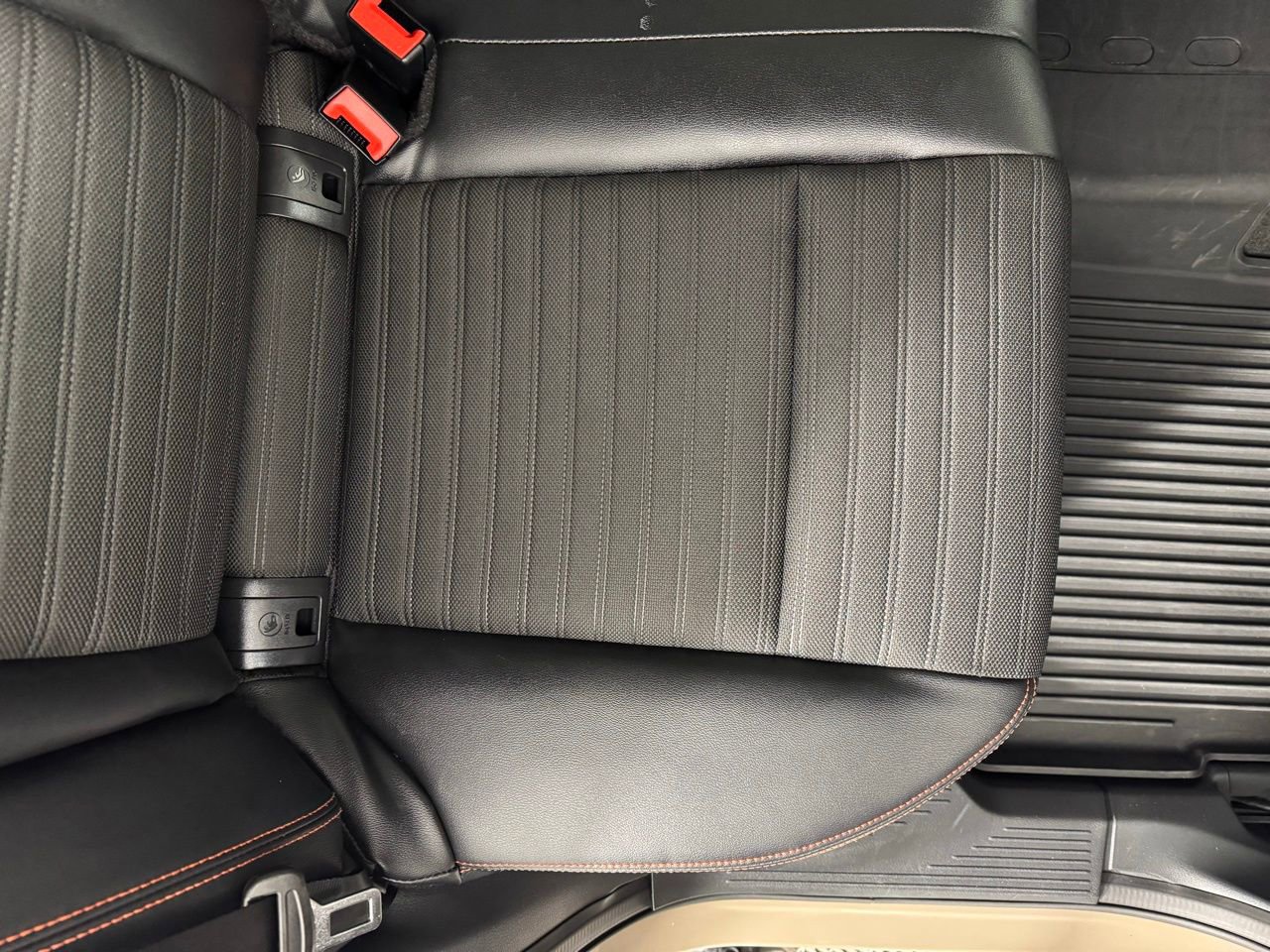 Used 2025 Nissan Rogue SV w/ Rock Creek Premium Package image 29