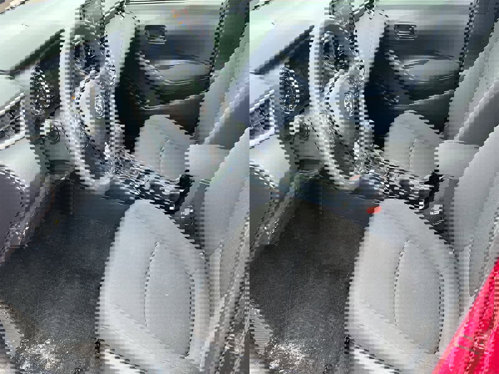 Used 2022 Toyota Corolla LE image 10