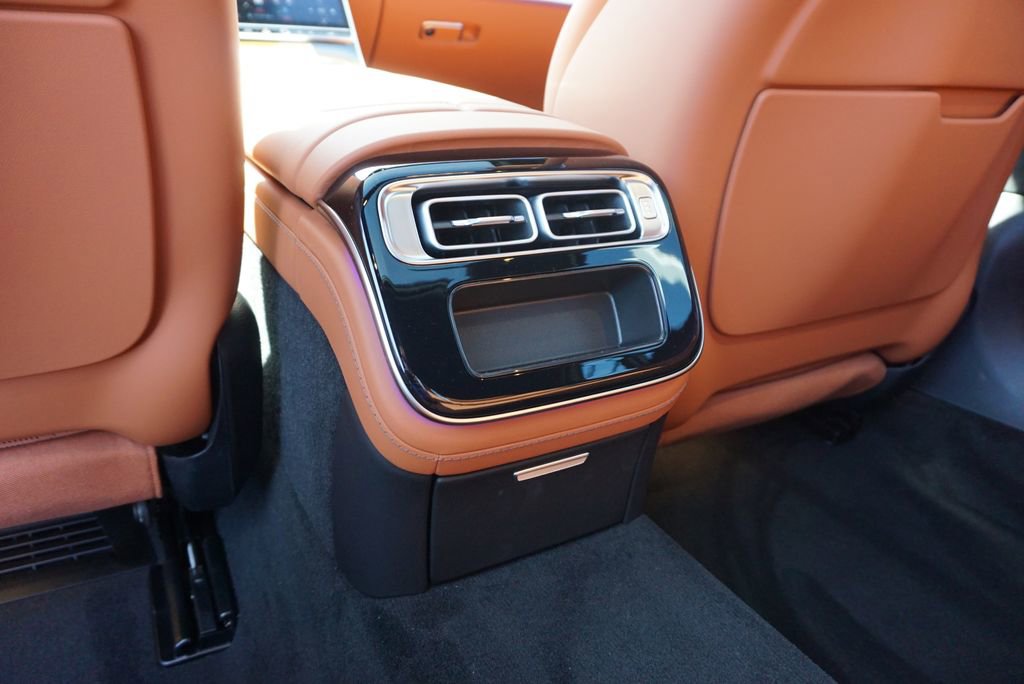New 2026 Mercedes-Benz S 580 4MATIC Sedan image 53