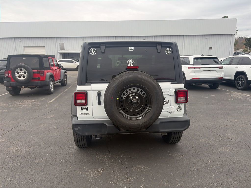 Used 2023 Jeep Wrangler Willys image 6