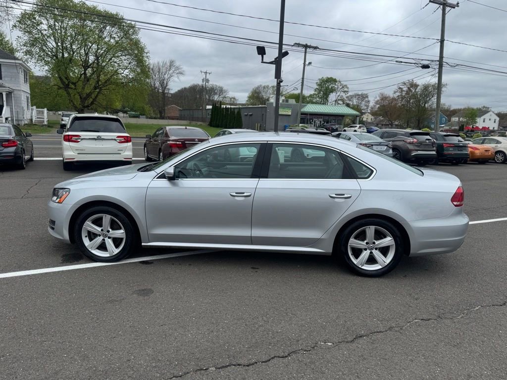 Used 2013 Volkswagen Passat 2.5 SE FWD image 11