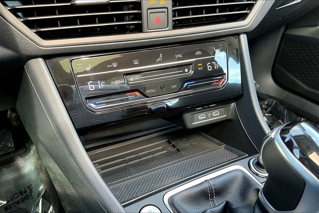 New 2026 Volkswagen Jetta SE image 13