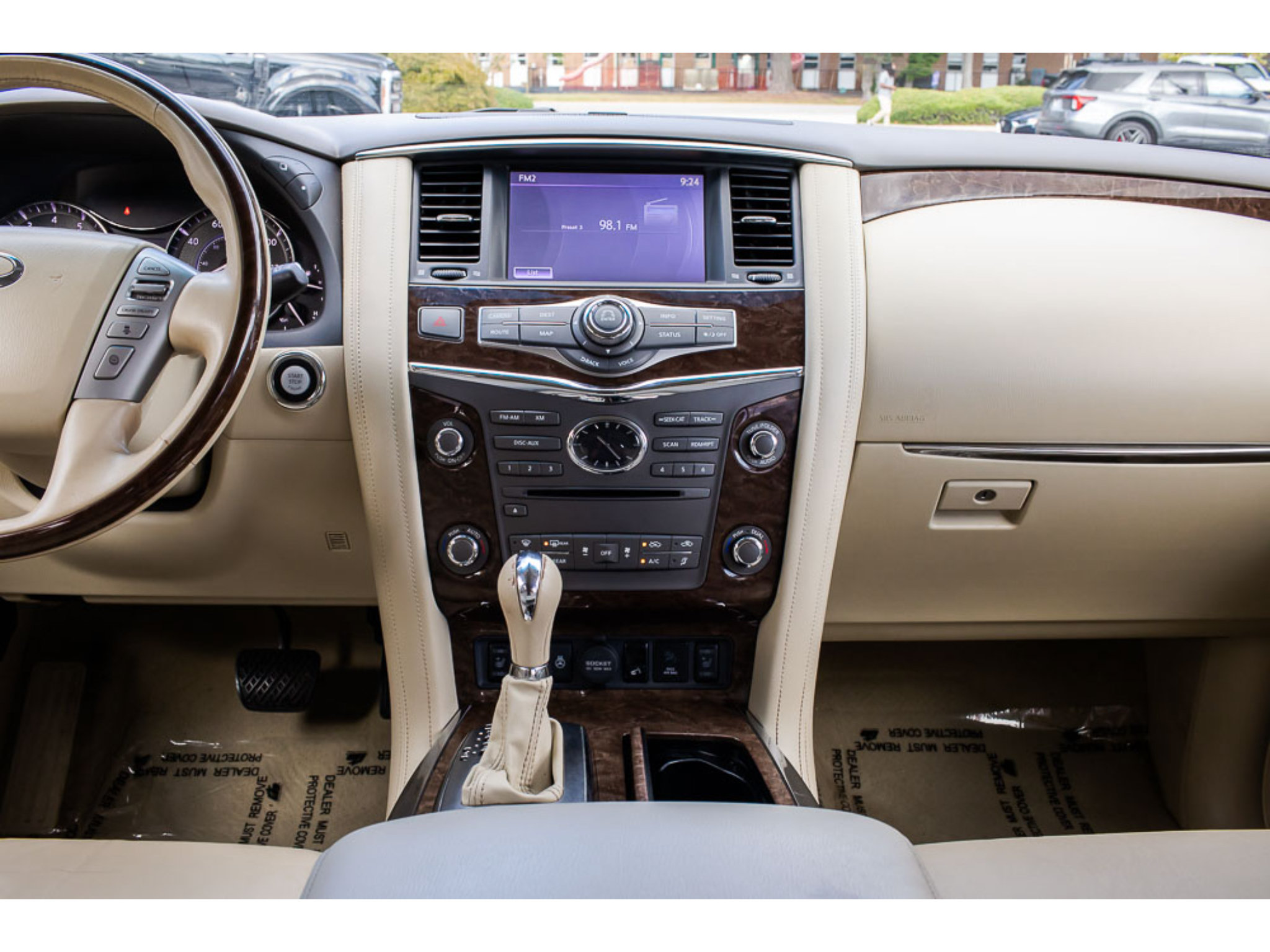 Used 2015 INFINITI QX80 4WD w/ 22" Wheel Package image 14