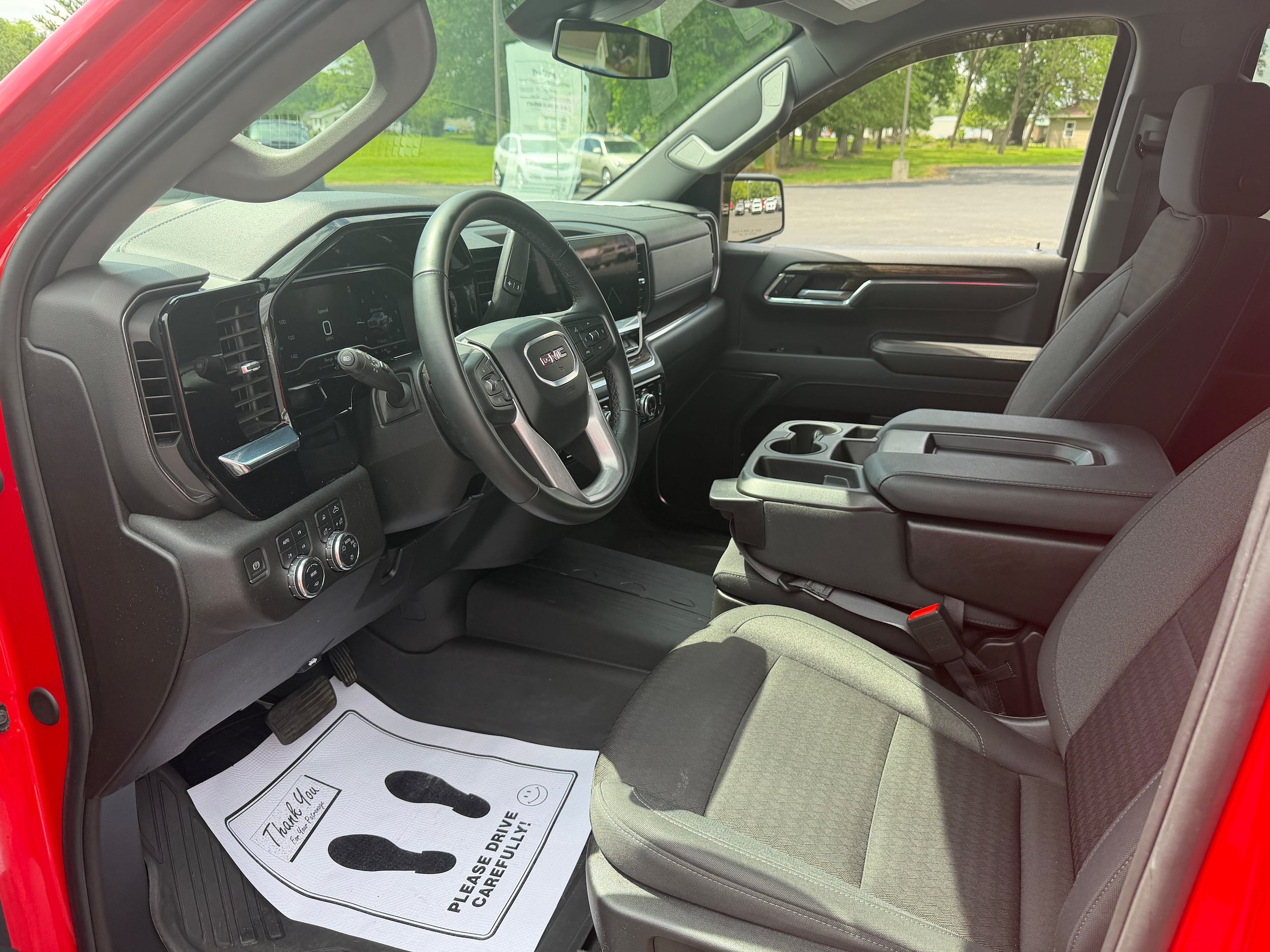Used 2024 GMC Sierra 1500 SLE AWD/4WD image 20