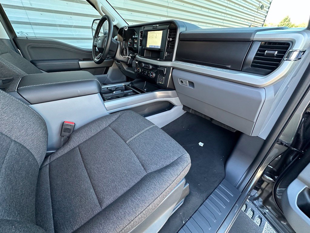 New 2027 Ford F250 XLT w/ Super Duty Carhartt Package AWD/4WD image 22